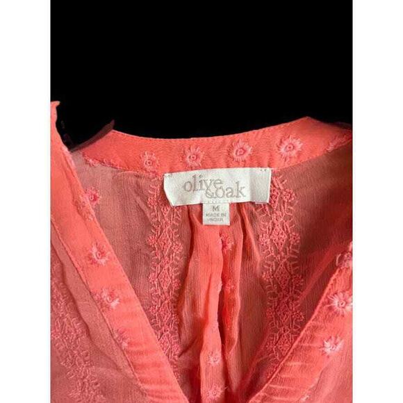 Olive & Oak Sheer Embroidered Blouse Size Medium - Picture 5 of 7